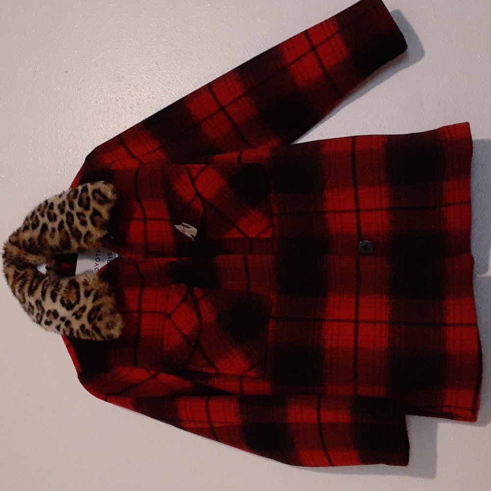 LES COYOTES DE PARIS juniors/teen size 12 red/black plaid with removable collar